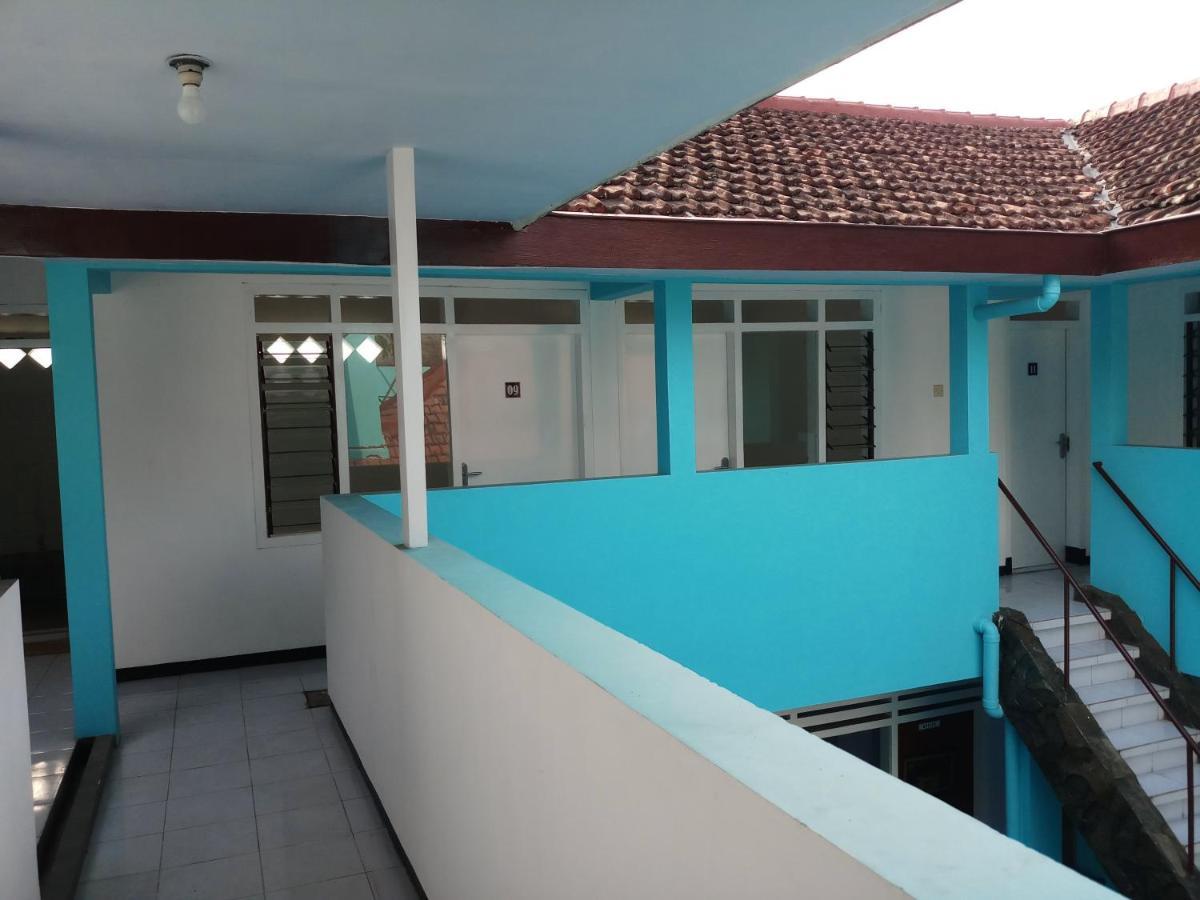 Welirang 20B Homestay - Max 2 Orang Per Kamar Malang Exterior foto